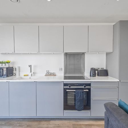 Luxury 2 Bedroom Apartment, On Broad Street! เบอร์มิงแฮม ภายนอก รูปภาพ